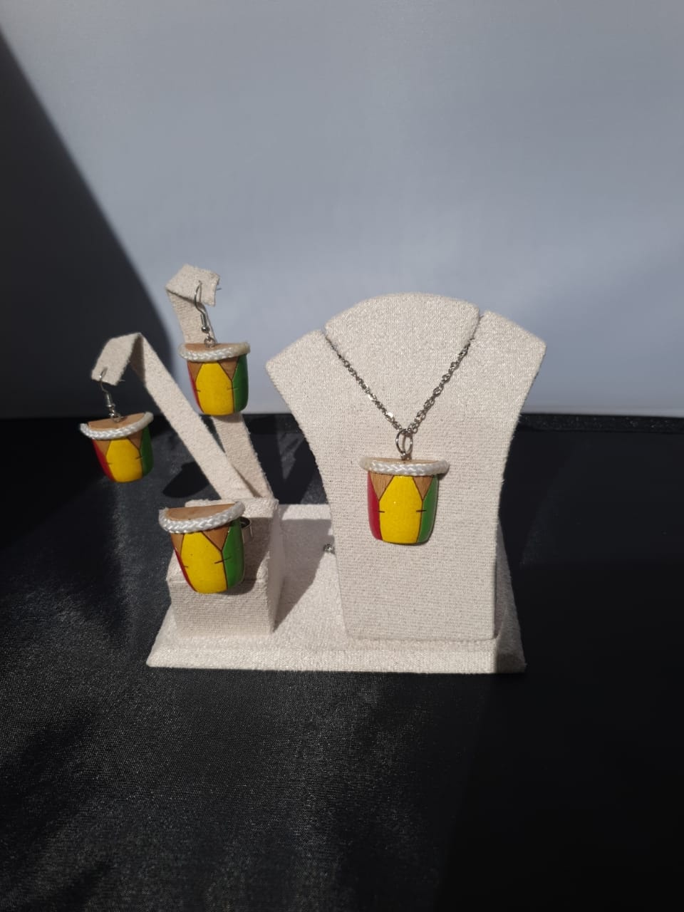 whatsapp_image_2024-10-05_at_21_28_00_1